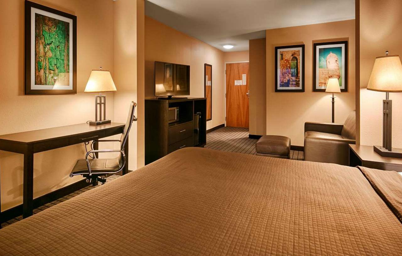 Best Western Plus Pontoon Beach Екстериор снимка