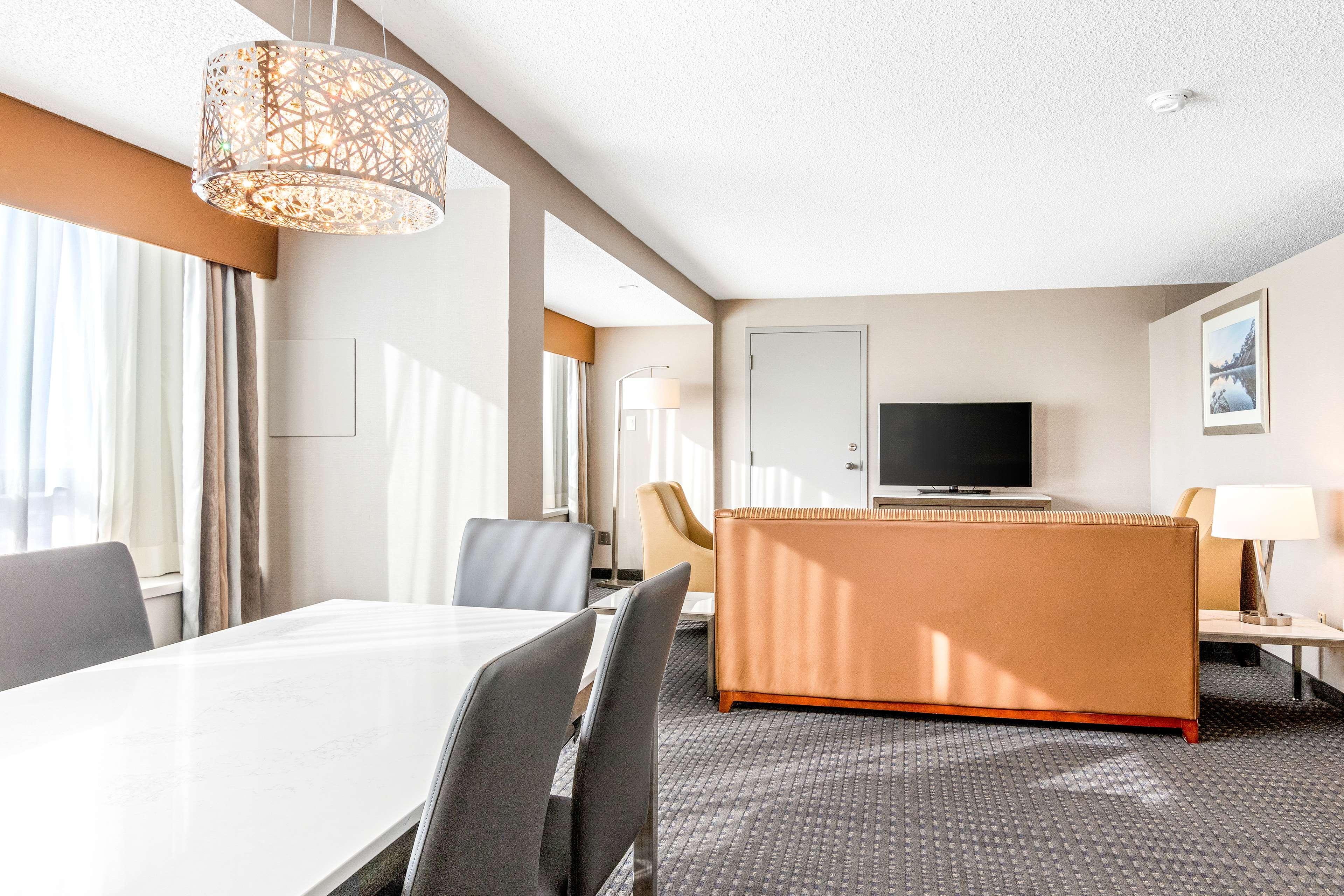 Best Western Plus Pontoon Beach Екстериор снимка