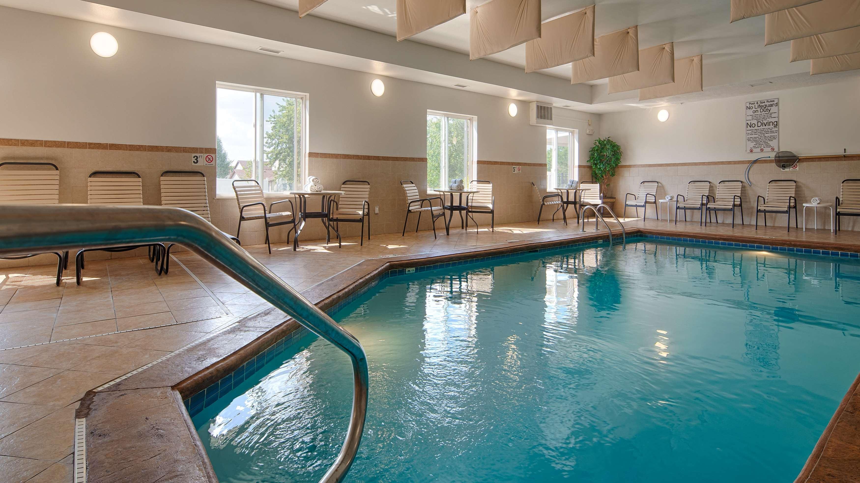 Best Western Plus Pontoon Beach Екстериор снимка