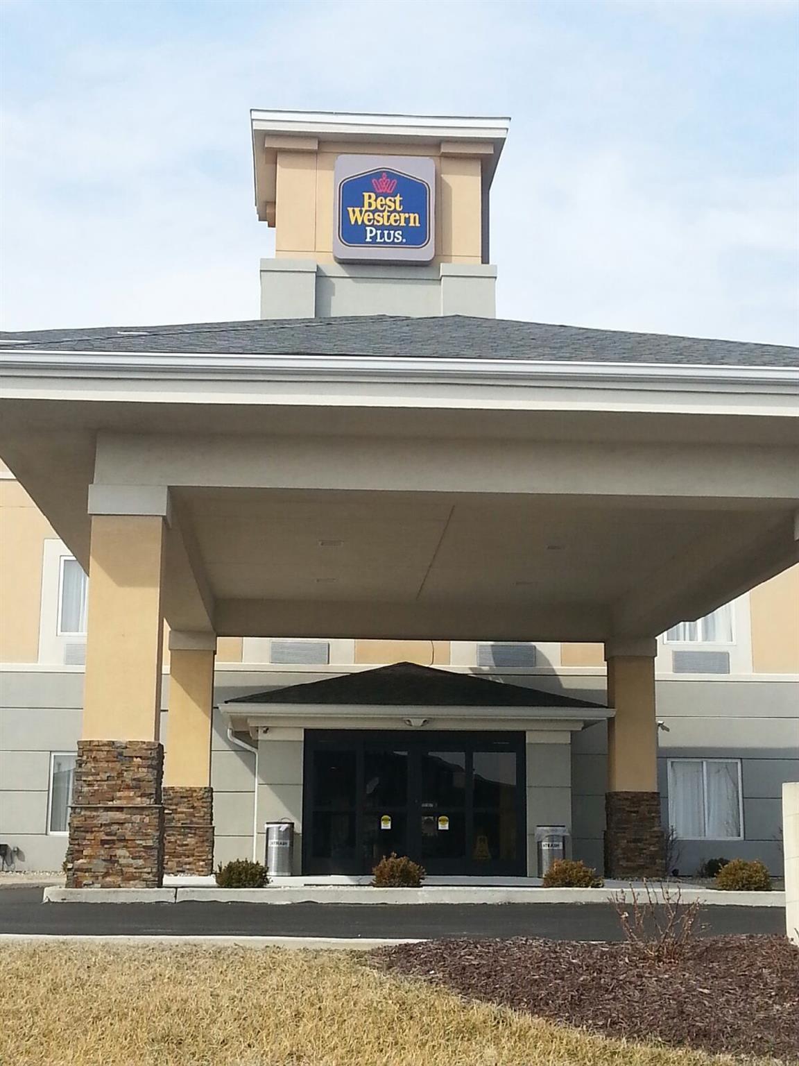 Best Western Plus Pontoon Beach Екстериор снимка